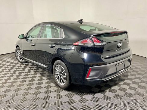 Used 2021 Hyundai Ioniq Limited image 11