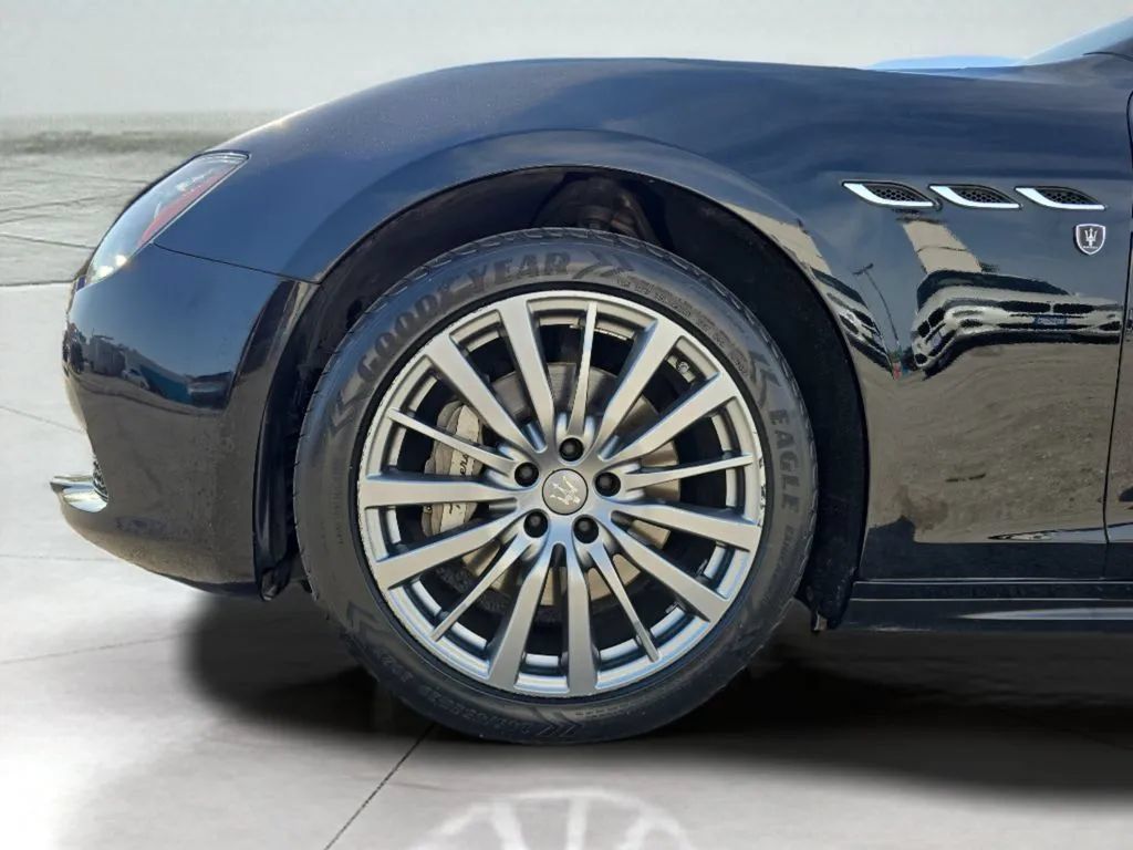 Used 2017 Maserati Ghibli RWD image 27