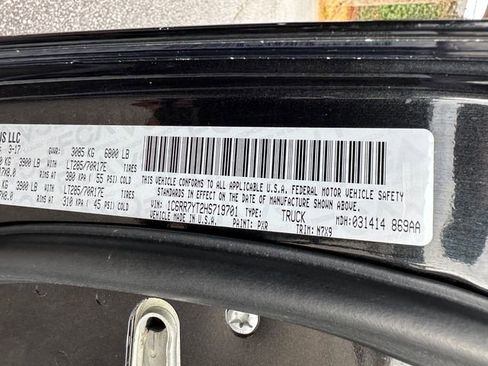 Used 2017 RAM 1500 Rebel w/ Luxury Group image 33