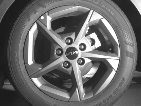 Used 2025 Kia K4 FWD image 14