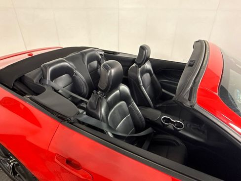 Used 2025 Ford Mustang Premium RWD image 3