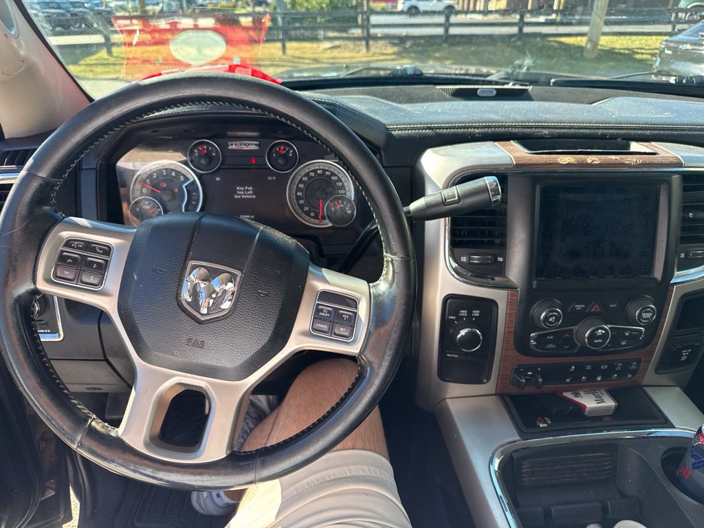 Used 2018 RAM 3500 Laramie AWD/4WD image 7