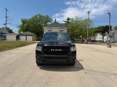 Used 2020 RAM 1500 Big Horn AWD/4WD image 2