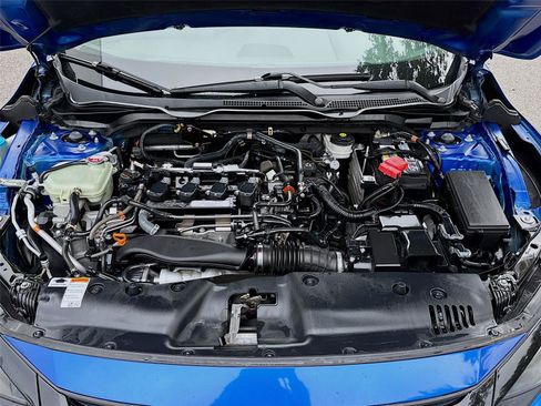 Used 2019 Honda Civic Touring image 34