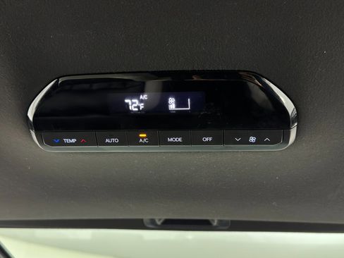 Used 2024 Kia EV9 GT-Line image 37