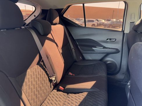 Used 2021 Nissan Kicks SV image 39