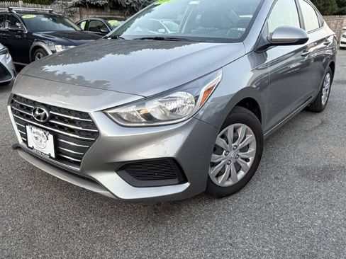 Used 2022 Hyundai Accent SE FWD image 5