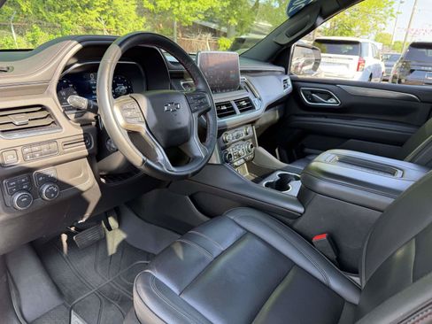 Used 2024 Chevrolet Tahoe RST w/ Luxury Package AWD/4WD image 11