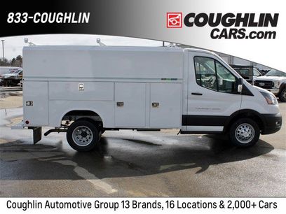 New 2025 Ford Transit 350 DRW w/ Interior Upgrade Package