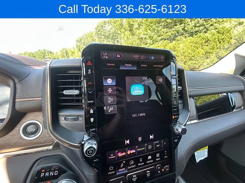 Used 2025 RAM 1500 Limited AWD/4WD image 30