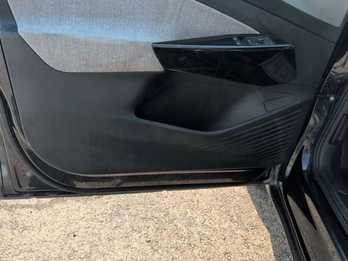 Used 2024 Volkswagen ID.4 2WD image 13