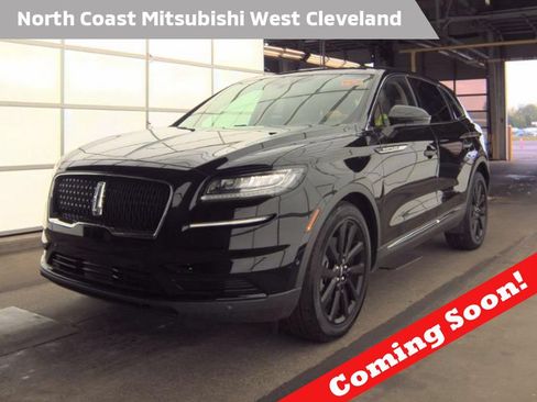 Used 2023 Lincoln Nautilus Reserve w/ Equipment Group 201A AWD/4WD image 1