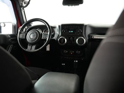 Used 2014 Jeep Wrangler Sahara w/ Mopar Chrome Edition Group AWD/4WD image 10