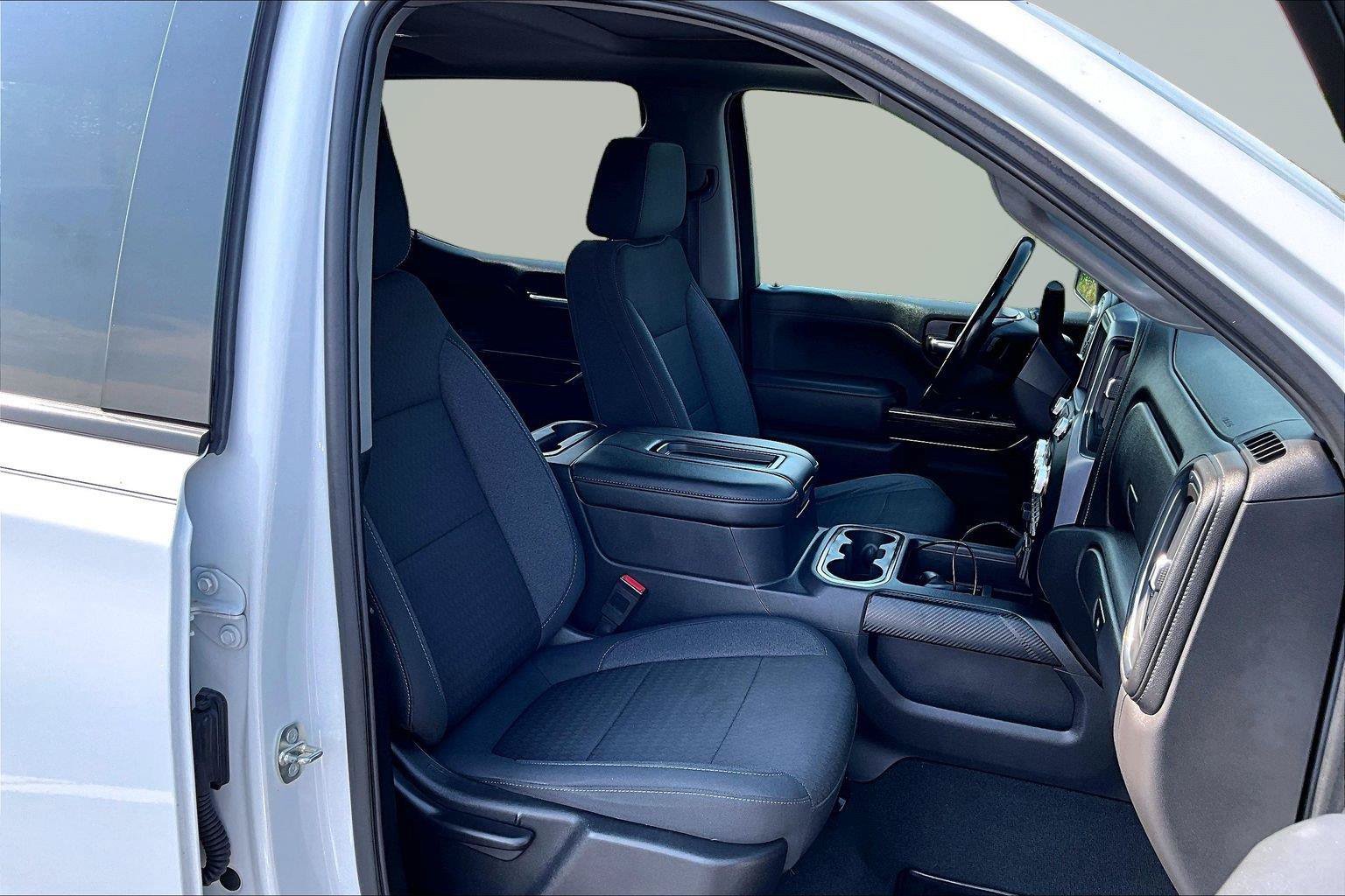 Used 2020 GMC Sierra 1500 Elevation w/ Elevation Value Package AWD/4WD image 8