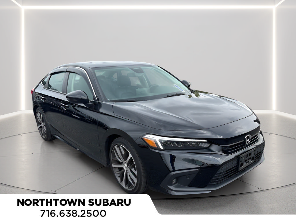 Used 2022 Honda Civic Touring image 2