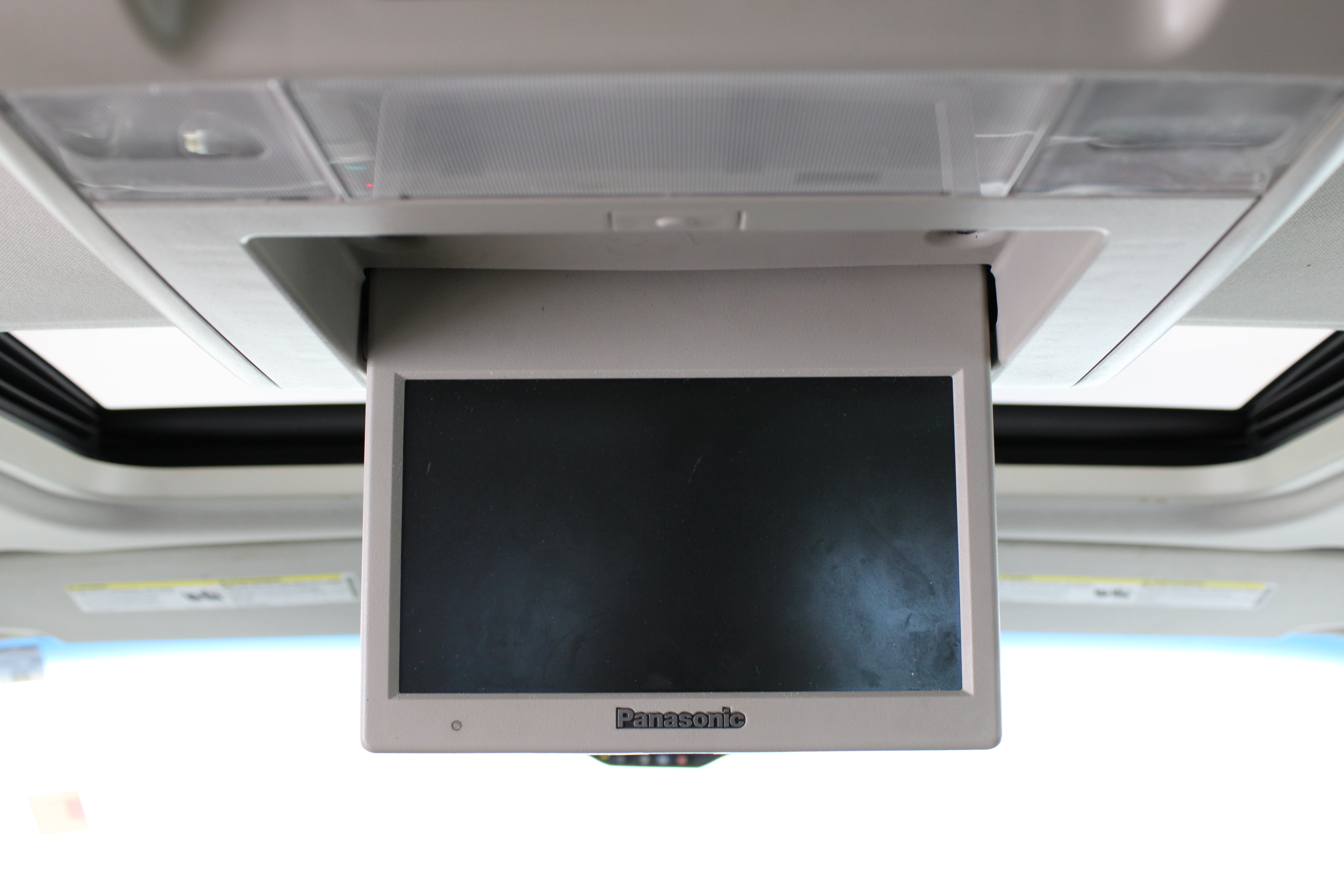 Used 2013 Chevrolet Tahoe LTZ RWD image 31