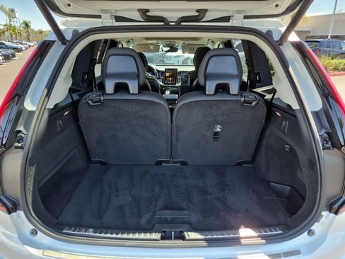 Used 2025 Volvo XC90 B5 Ultra AWD/4WD image 33