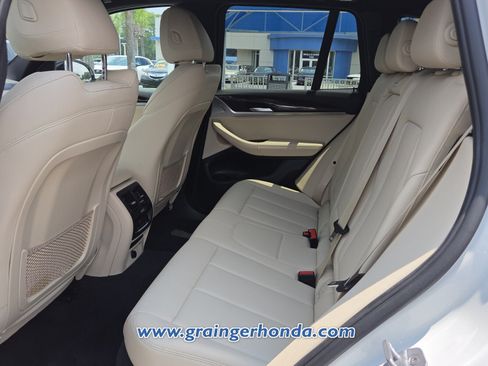 Used 2018 BMW X3 xDrive30i AWD/4WD image 11