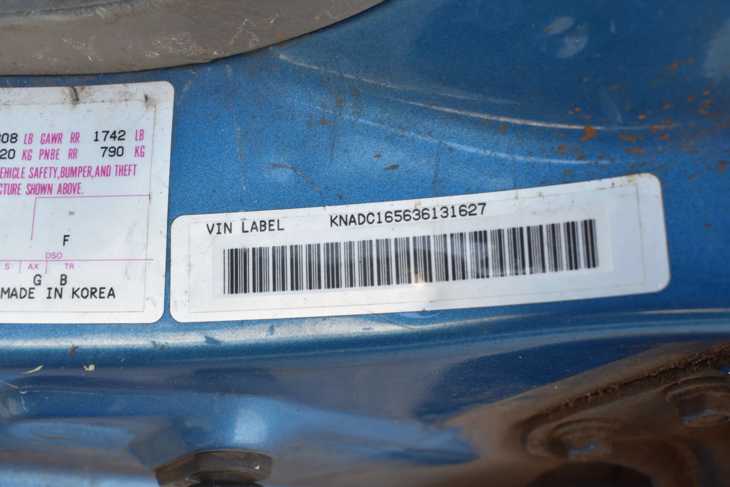 Used 2003 Kia Rio Cinco FWD image 8
