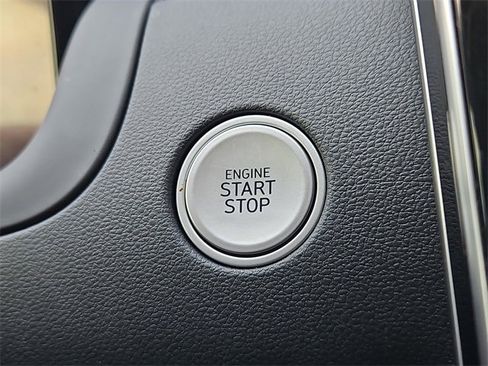 Used 2024 Hyundai Tucson Limited image 26