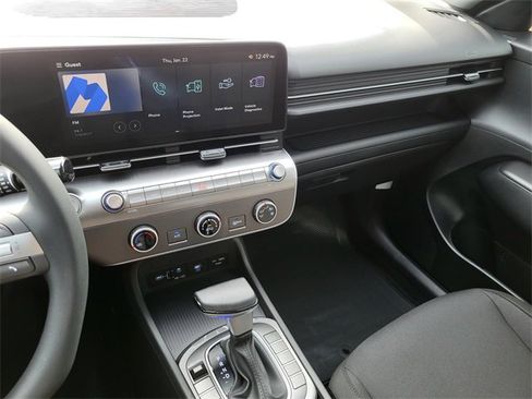 New 2026 Hyundai Kona SE image 15