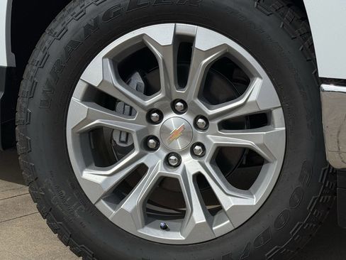 New 2026 Chevrolet Silverado 1500 LTZ w/ LTZ Premium Texas Edition image 7