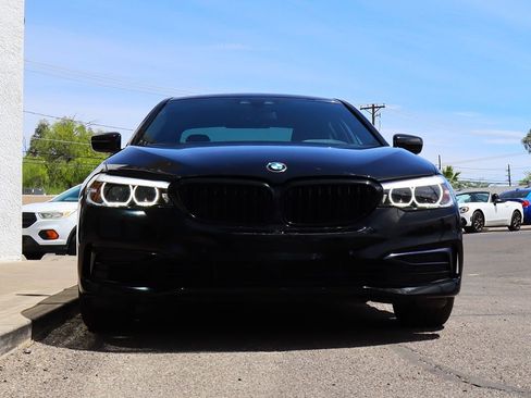 Used 2020 BMW 530i w/ Convenience Package RWD image 18