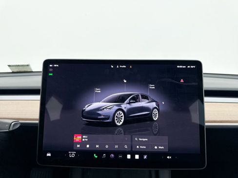 Used 2023 Tesla Model 3 Standard Range image 4