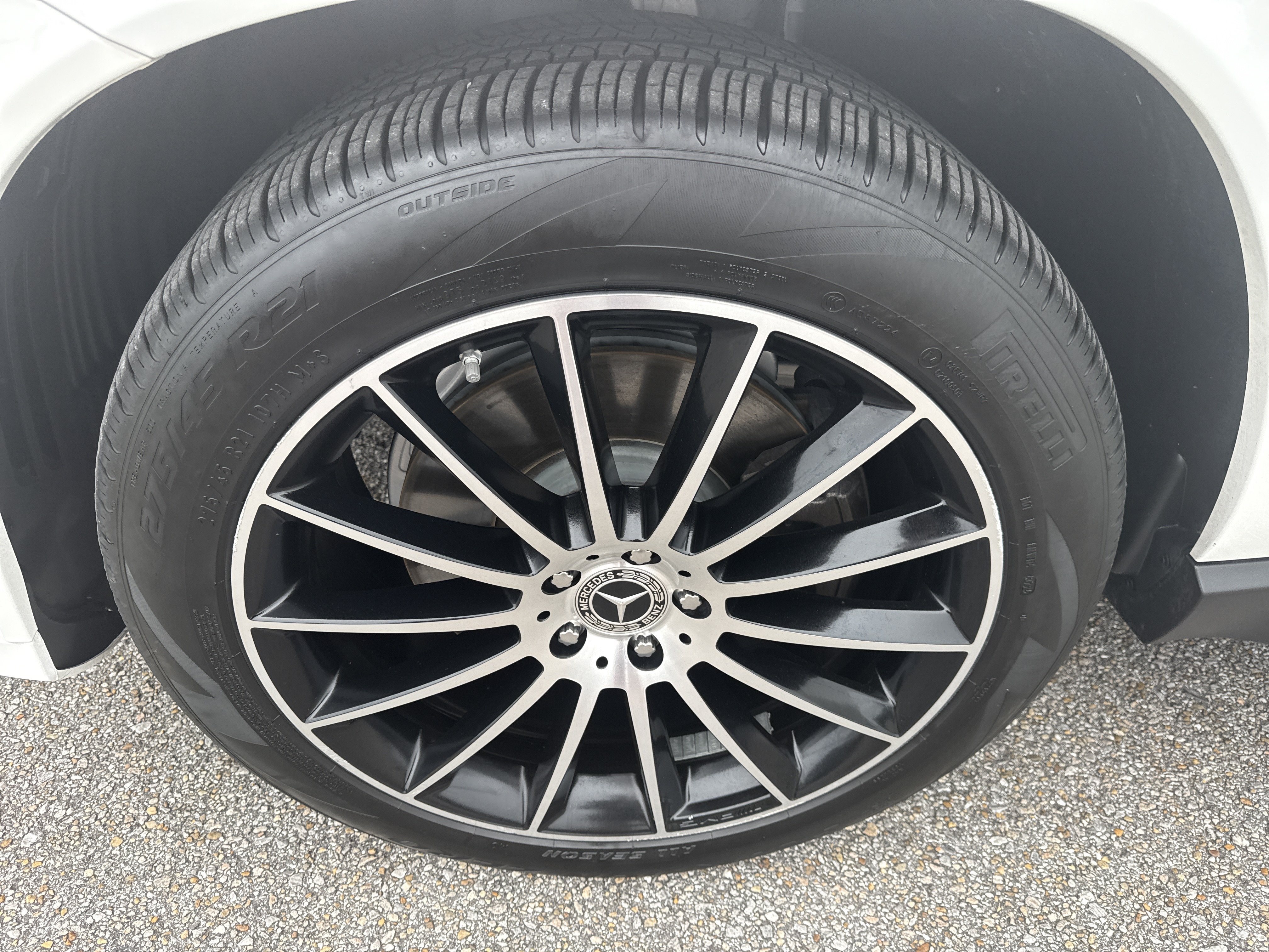 Certified 2023 Mercedes-Benz GLE 450 4MATIC w/ AMG Line Exterior image 19