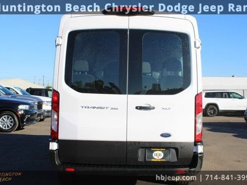 Used 2023 Ford Transit 350 XLT image 5