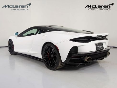 Used 2022 McLaren GT image 7