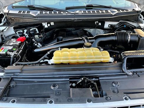 Used 2020 Ford F150 Lariat image 31