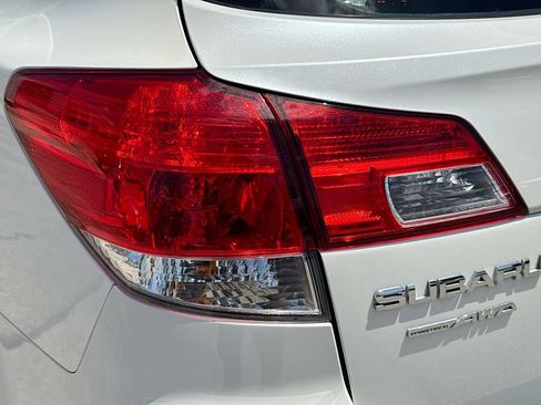 Used 2013 Subaru Outback 2.5i AWD/4WD image 29