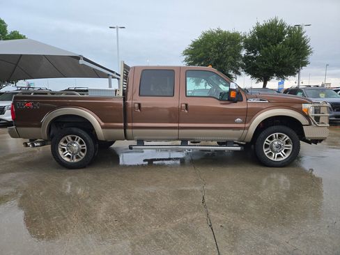 Used 2011 Ford F350 King Ranch w/ King Ranch w/Chrome Pkg image 2
