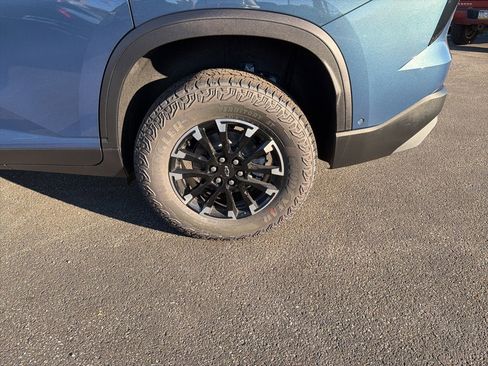 New 2026 Chevrolet Traverse Z71 w/ Enhanced Driving Package image 13