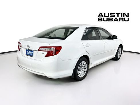 Used 2013 Toyota Camry LE FWD image 7