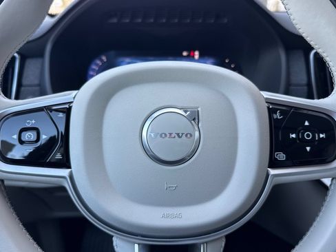Certified 2026 Volvo XC90 T8 Ultra w/ Protection Package Premier AWD/4WD image 26