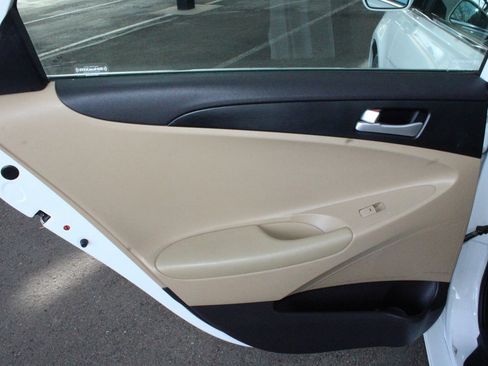 Used 2013 Hyundai Sonata GLS image 42