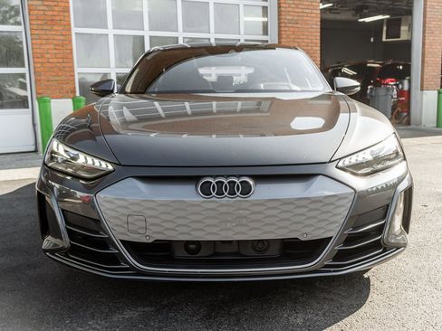 Used 2022 Audi e-tron GT Premium Plus image 25
