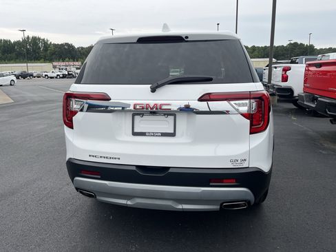 Used 2023 GMC Acadia SLE image 5