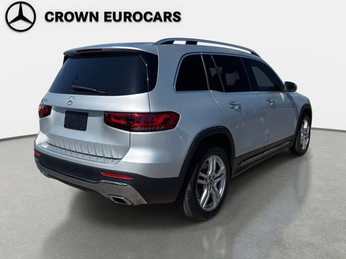 Used 2020 Mercedes-Benz GLB 250 w/ Premium Package image 5