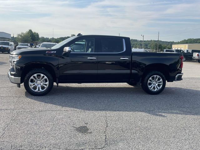 Used 2024 Chevrolet Silverado 1500 LTZ AWD/4WD image 7