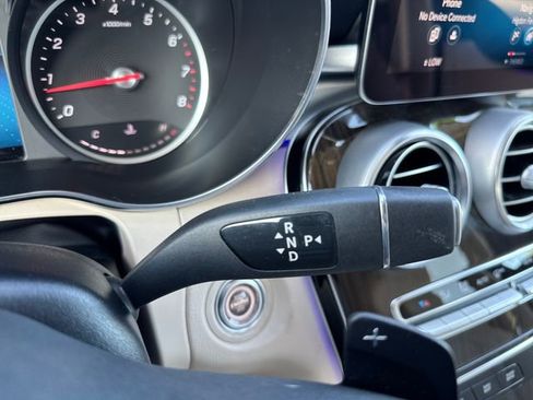 Used 2022 Mercedes-Benz GLC 300 image 27