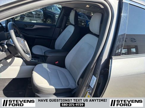 Used 2024 Ford Escape Active w/ Cold Weather Package image 11