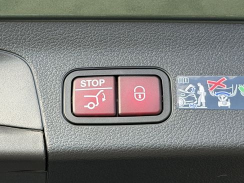 New 2026 Mercedes-Benz GLS 450 4MATIC image 14