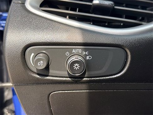 Used 2023 Chevrolet Malibu LT image 25