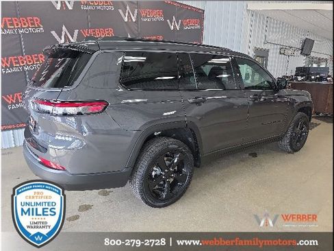 New 2026 Jeep Grand Cherokee L Limited AWD/4WD image 4