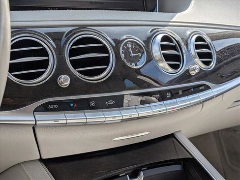 Used 2016 Mercedes-Benz S 550 Sedan image 10