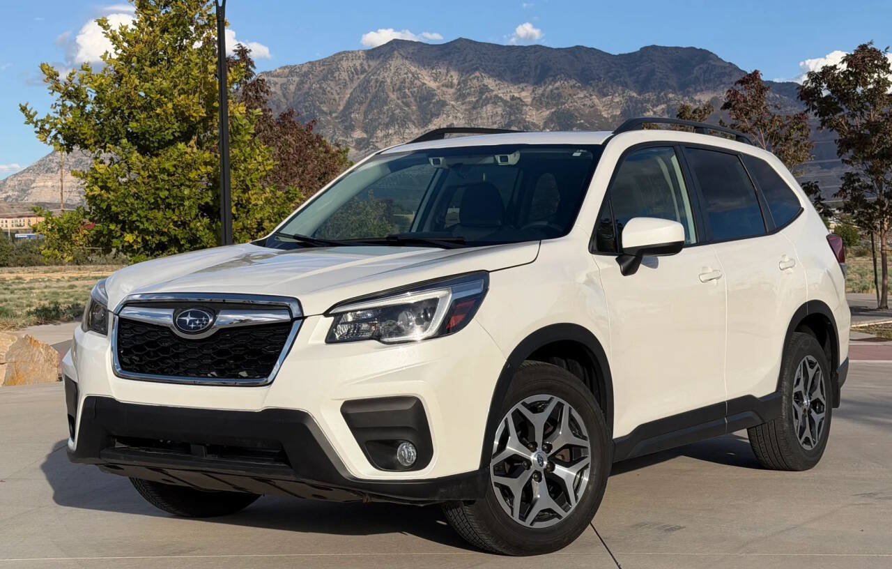 Used 2021 Subaru Forester Premium AWD/4WD image 1