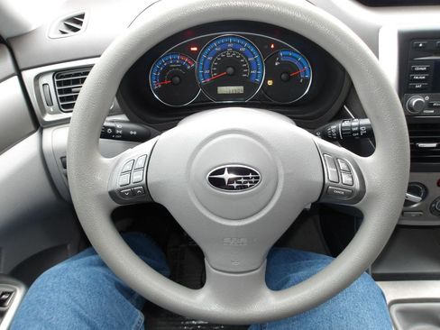 Used 2009 Subaru Forester 2.5X AWD/4WD image 15